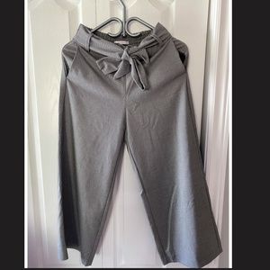 Women's Formal Capri Pants